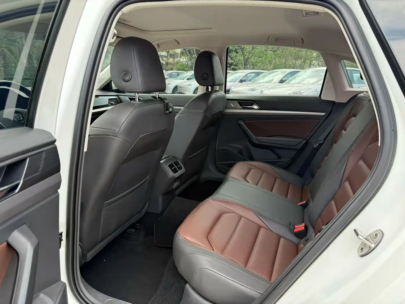 Volkswagen Lavida 2019 280TSI DSG Luxury Edition China VI фото 6
