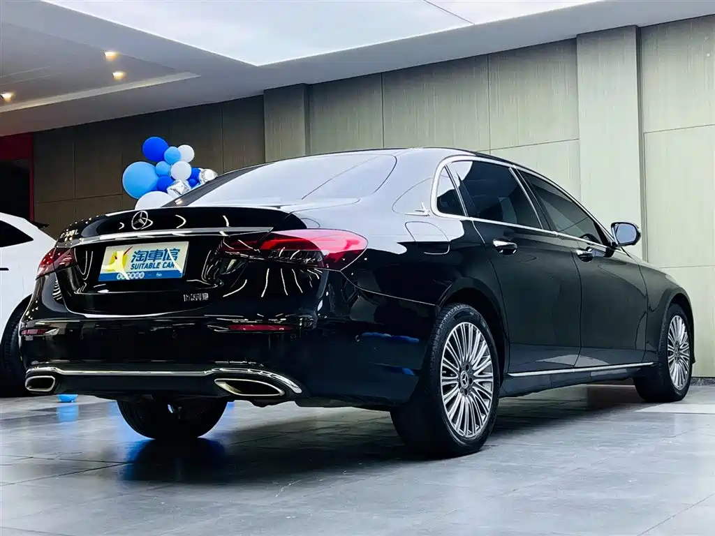 MERCEDES-BENZ E-CLASS