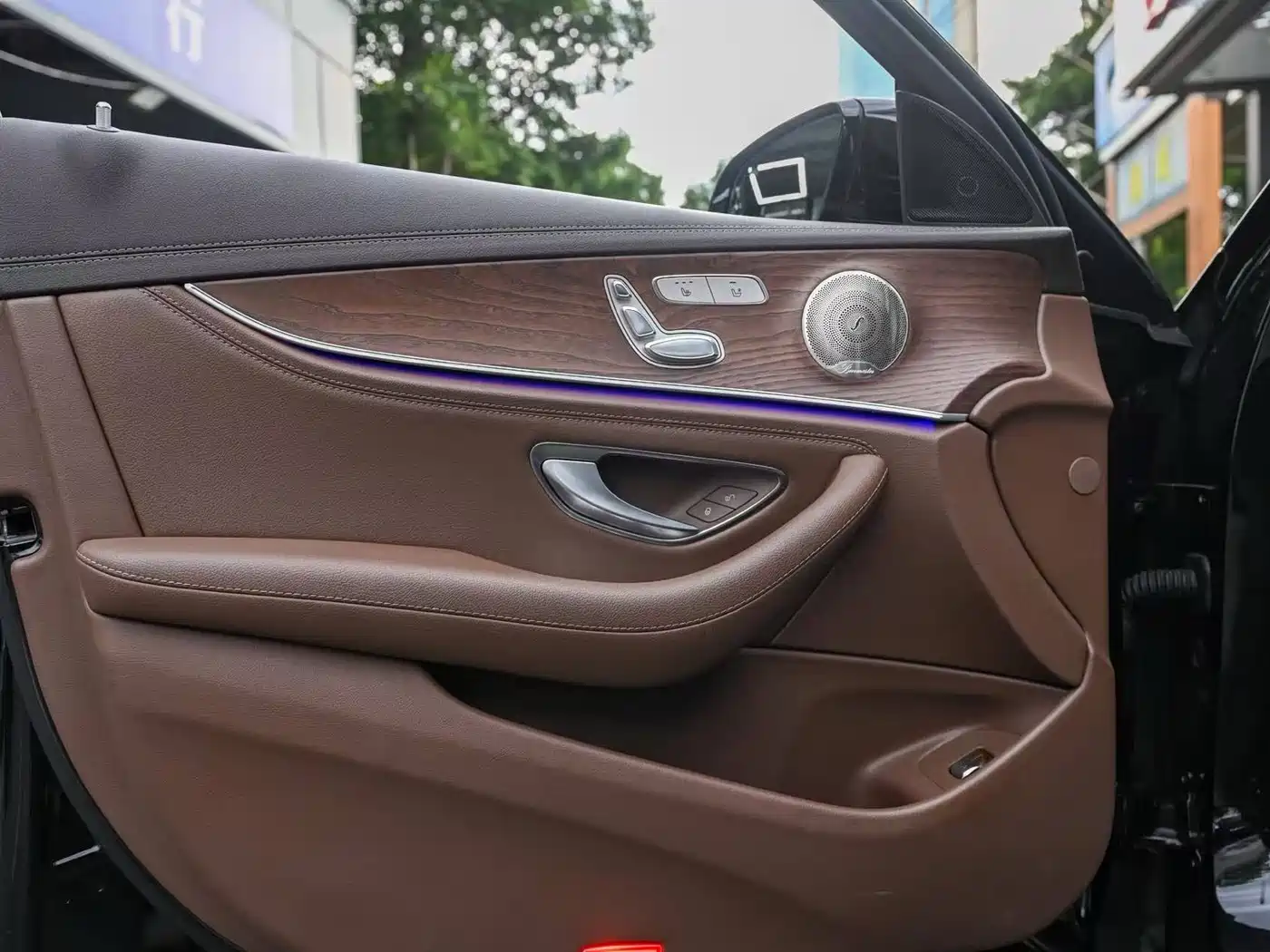 Mercedes-Benz E-Class 2022 Facelift E 300 L Luxury Style фото 12