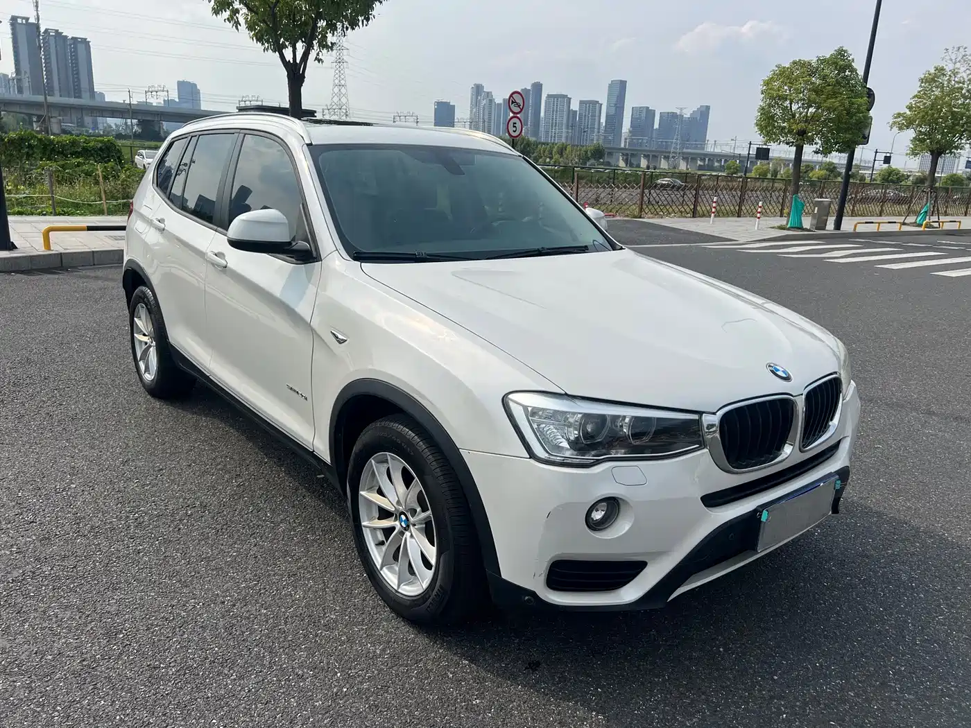 BMW X3 (Import) 2017 2016 sDrive20i