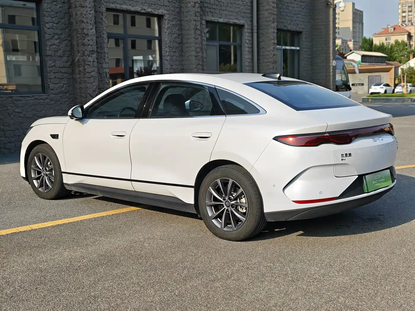BYD Qin L 2025 EV 545KM Superior фото 6