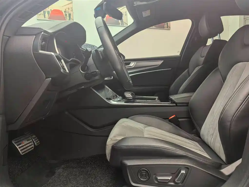 Audi A6L 2024 45 TFSI Premium Dynamic фото 9