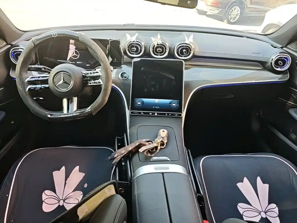 Фото 10 - Mercedes-Benz C-Class
