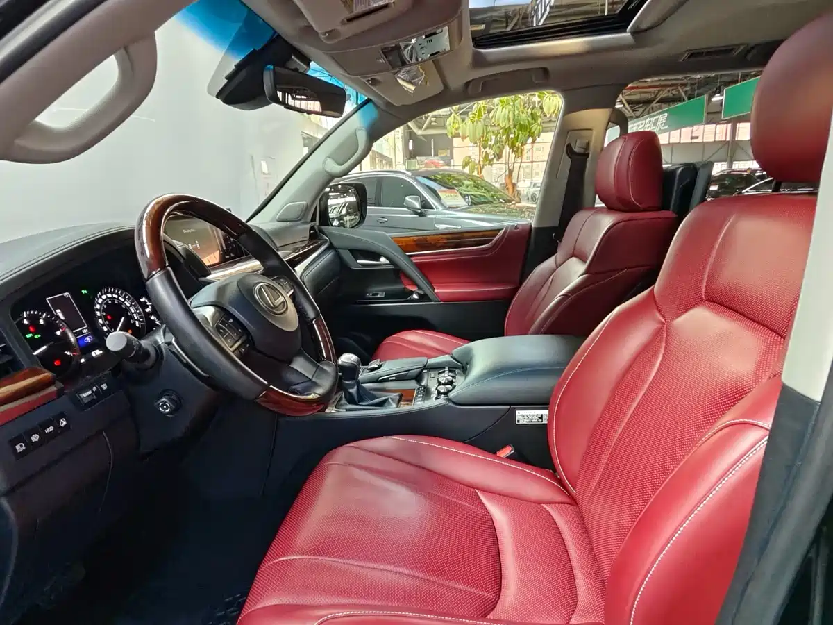 Lexus LX 2019 570 Prestige Luxury Edition фото 6