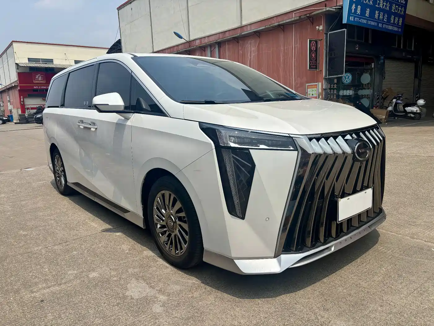 GAC Trumpchi Trumpchi M8 2023 Model Master Series 400T Ultimate Edition фото 3