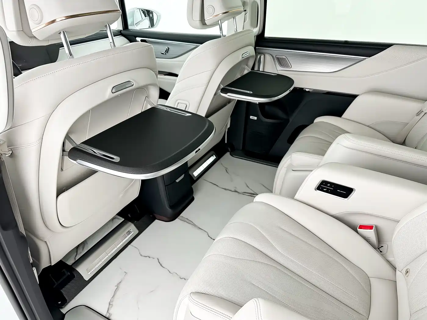 BUICK GL8 NEW ENERGY