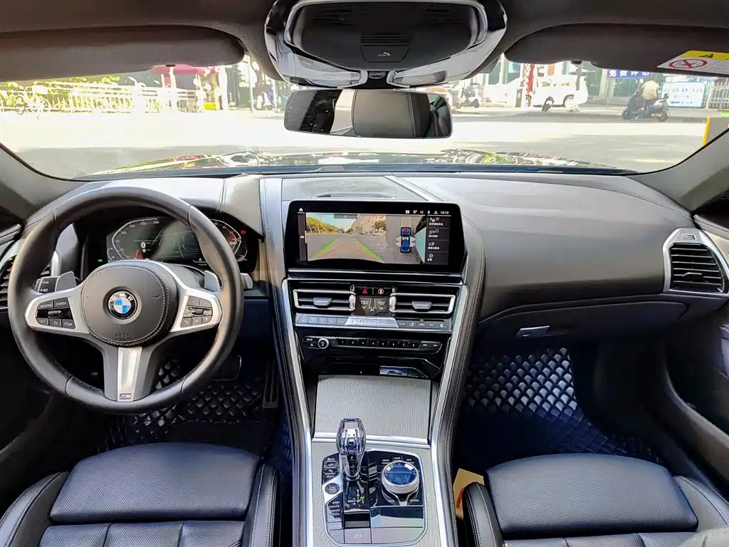 BMW 8 Series 2022 840i xDrive Gran Coupe M Sport Package фото 9
