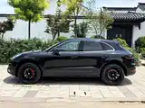 Photo 4 - Porsche Macan