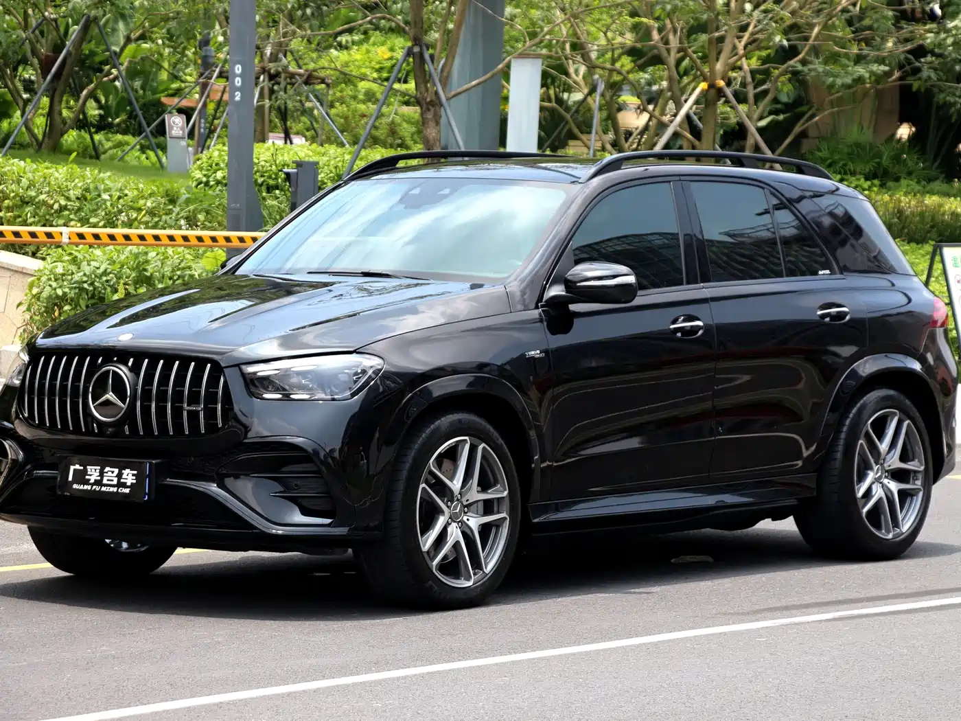 Mercedes-Benz GLE AMG 2024 AMG GLE 53 4MATIC+ фото 2
