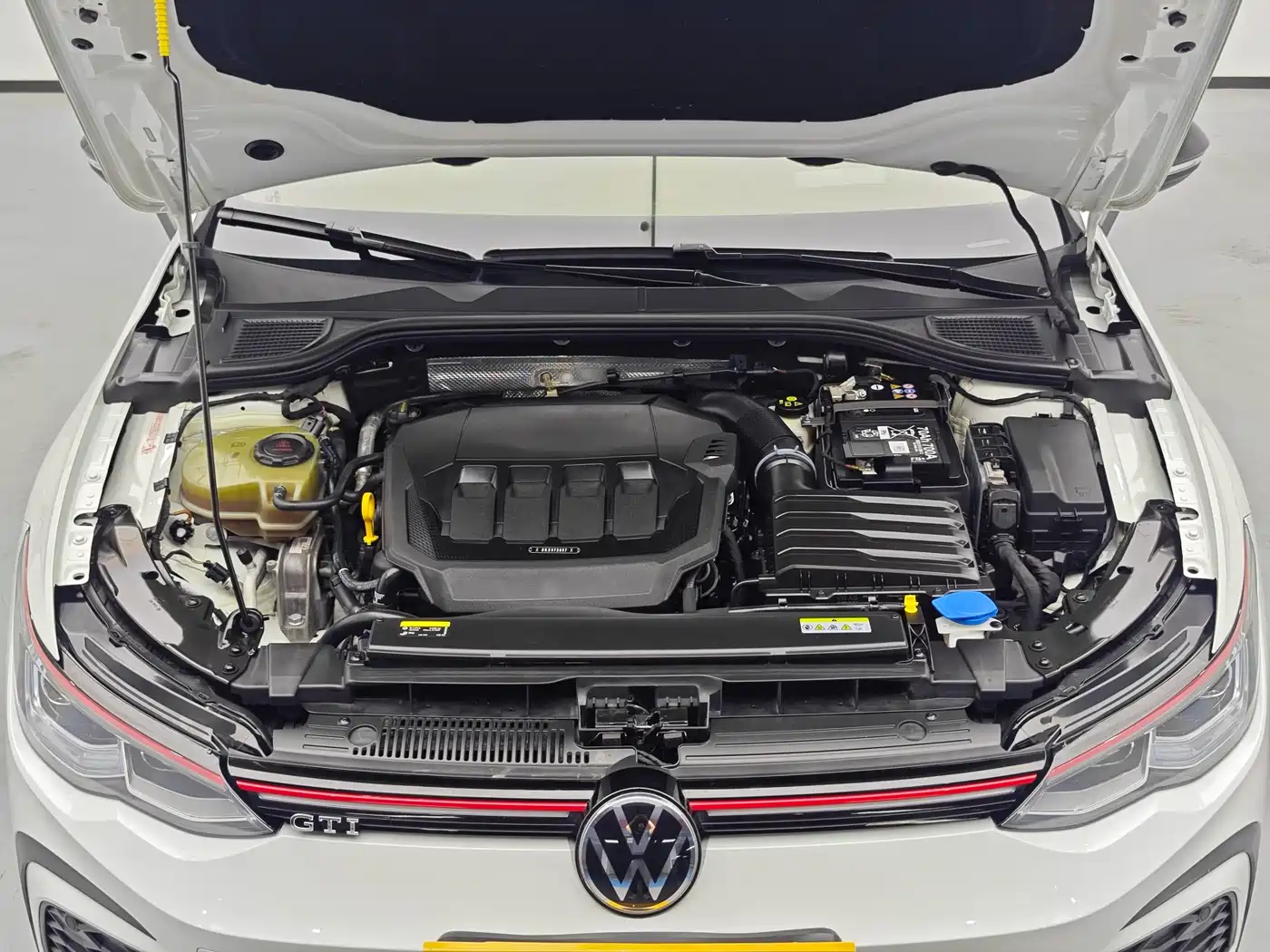 Volkswagen Golf GTI 2021 380TSI DSG GTI фото 11