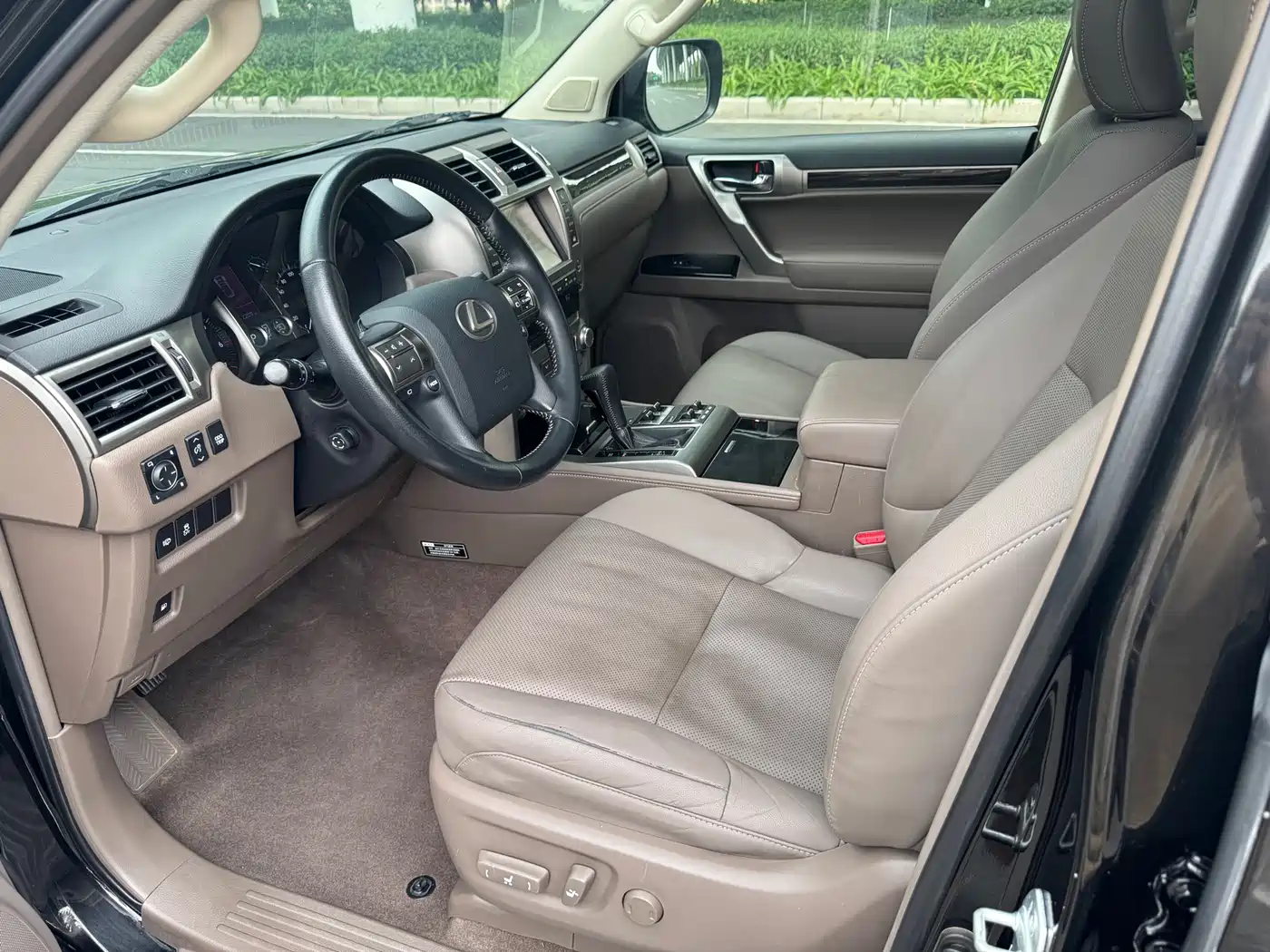 Lexus GX 2015 400 Luxury Edition фото 4