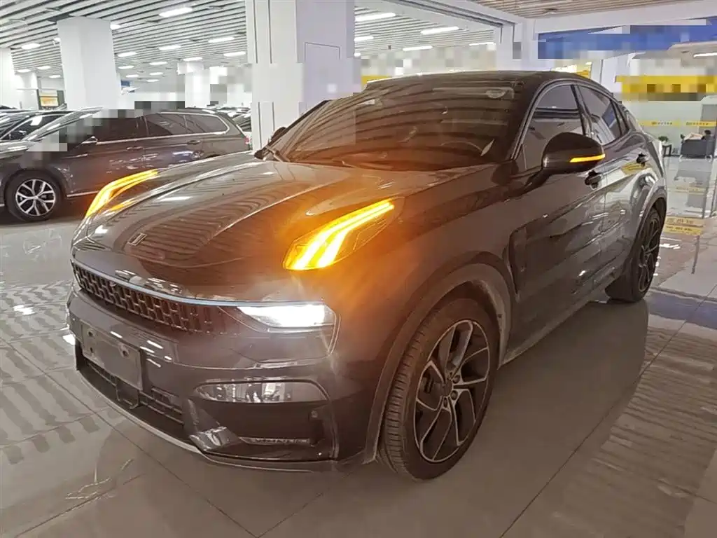 Lynk & Co 05 2020 2.0TD 2WD Shine Halo