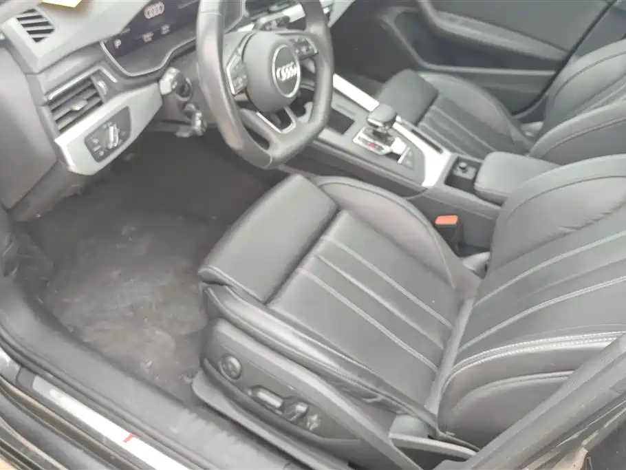 Audi A4L 2022 40 TFSI Luxury Dynamic фото 9