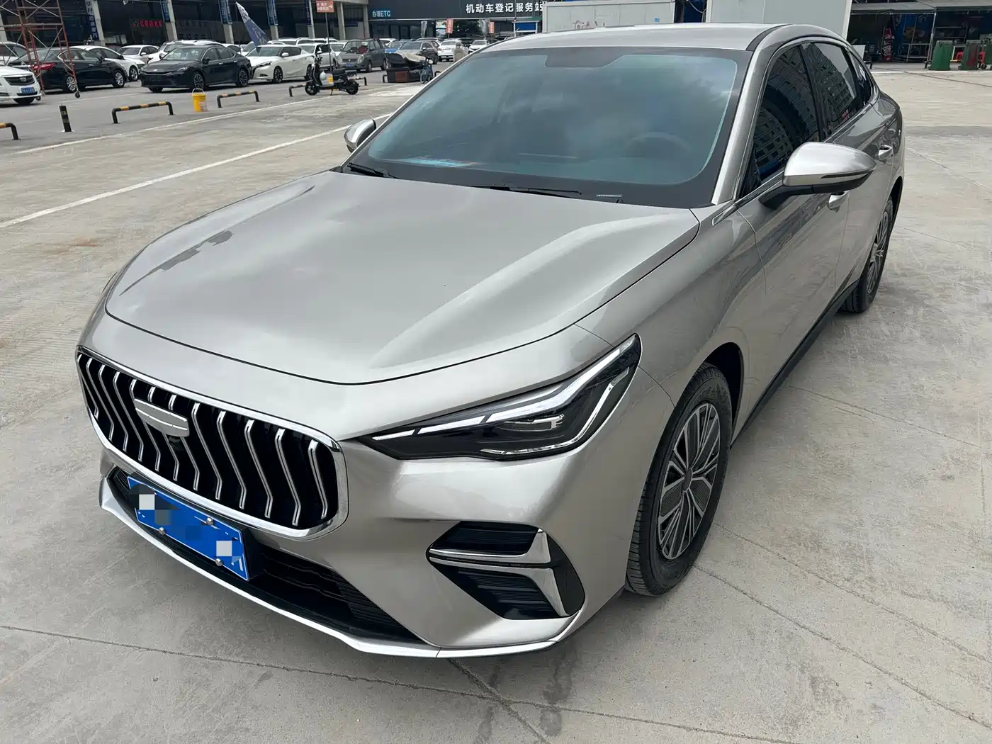 GEELY AUTOMOBILE EMGRAND 2025