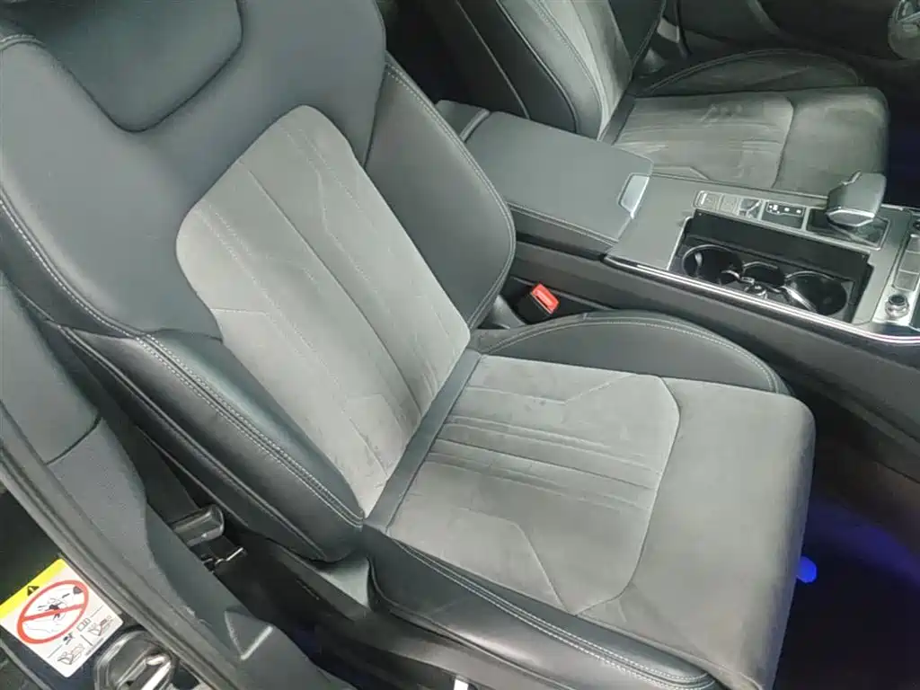 Audi A6L 2023 Facelift 40 TFSI Luxury Dynamic фото 25