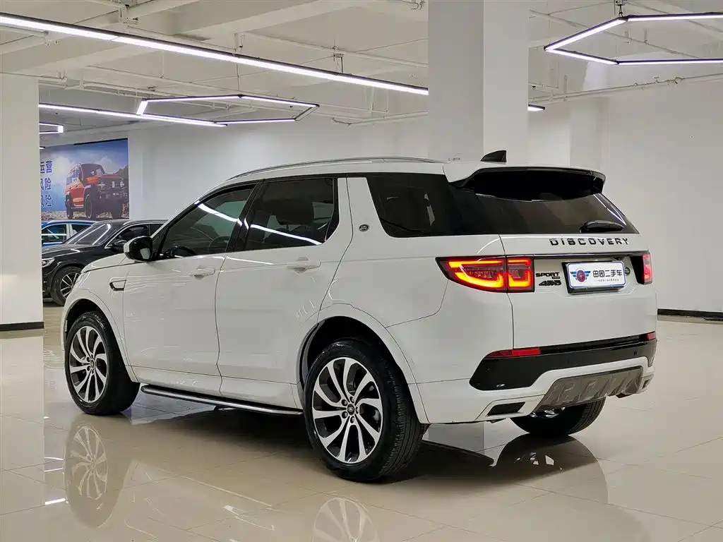 Land Rover Discovery Sport 2023 249PS R-Dynamic S Performance Version фото 4