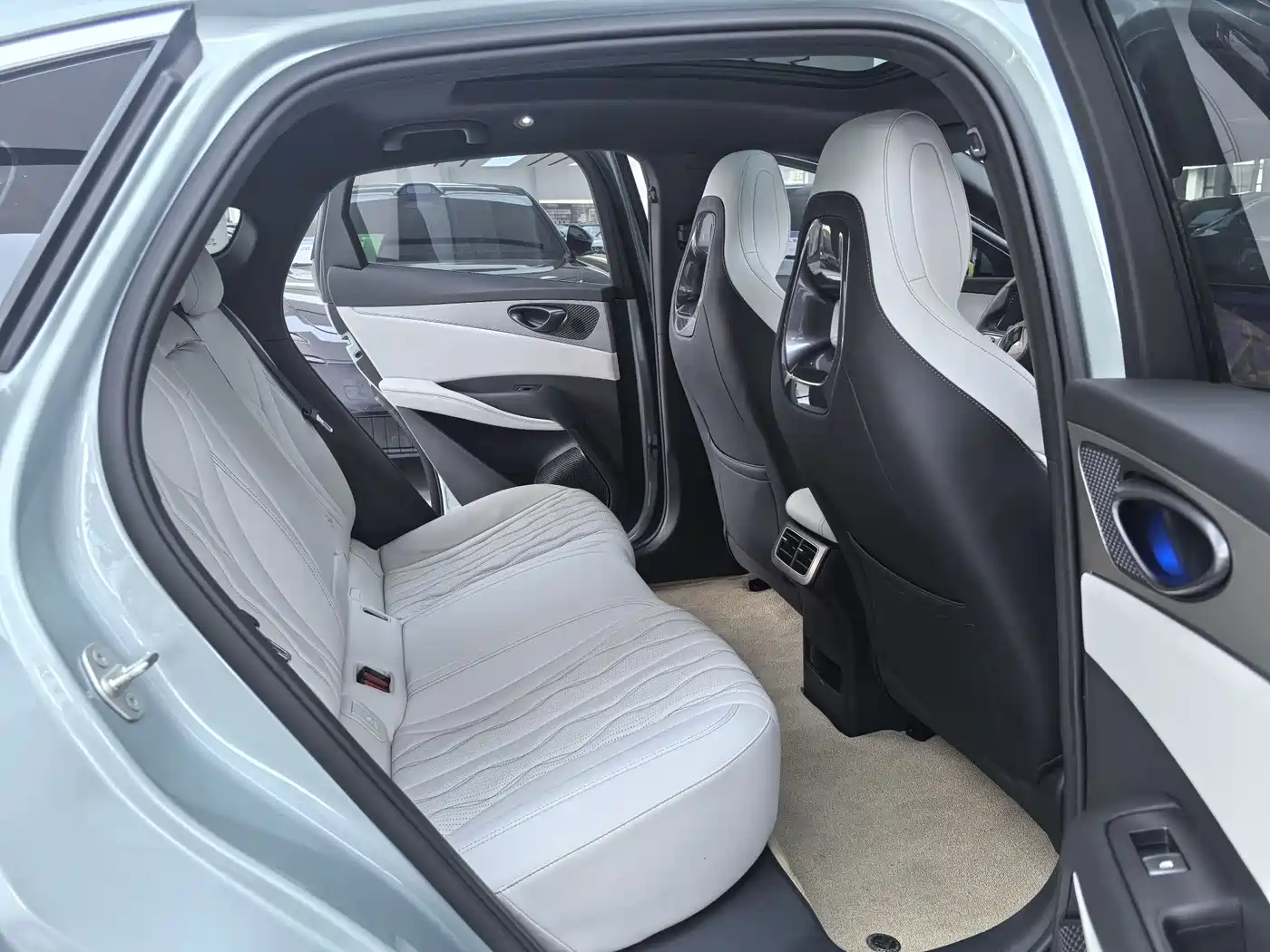 BYD Seal 06 New Energy 2024 DM-i 120KM Flagship фото 8