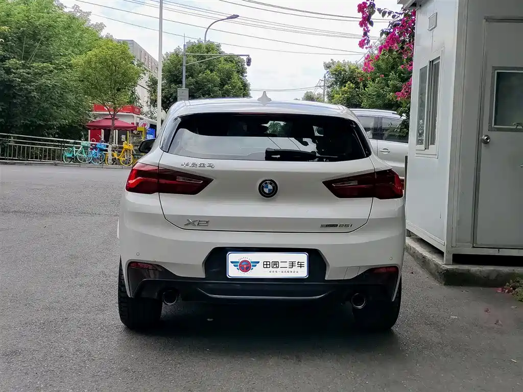 BMW X2 2023 sDrive25i M Sport Shadow Edition фото 5