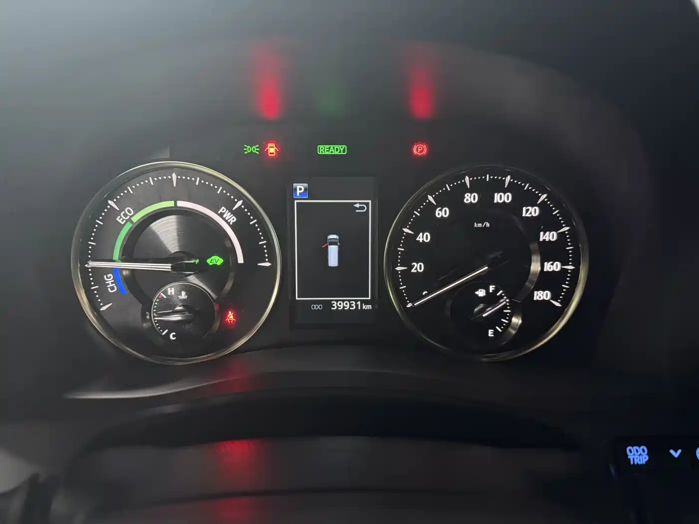 Toyota Alphard 2021 Hybrid 2.5L Premium фото 8
