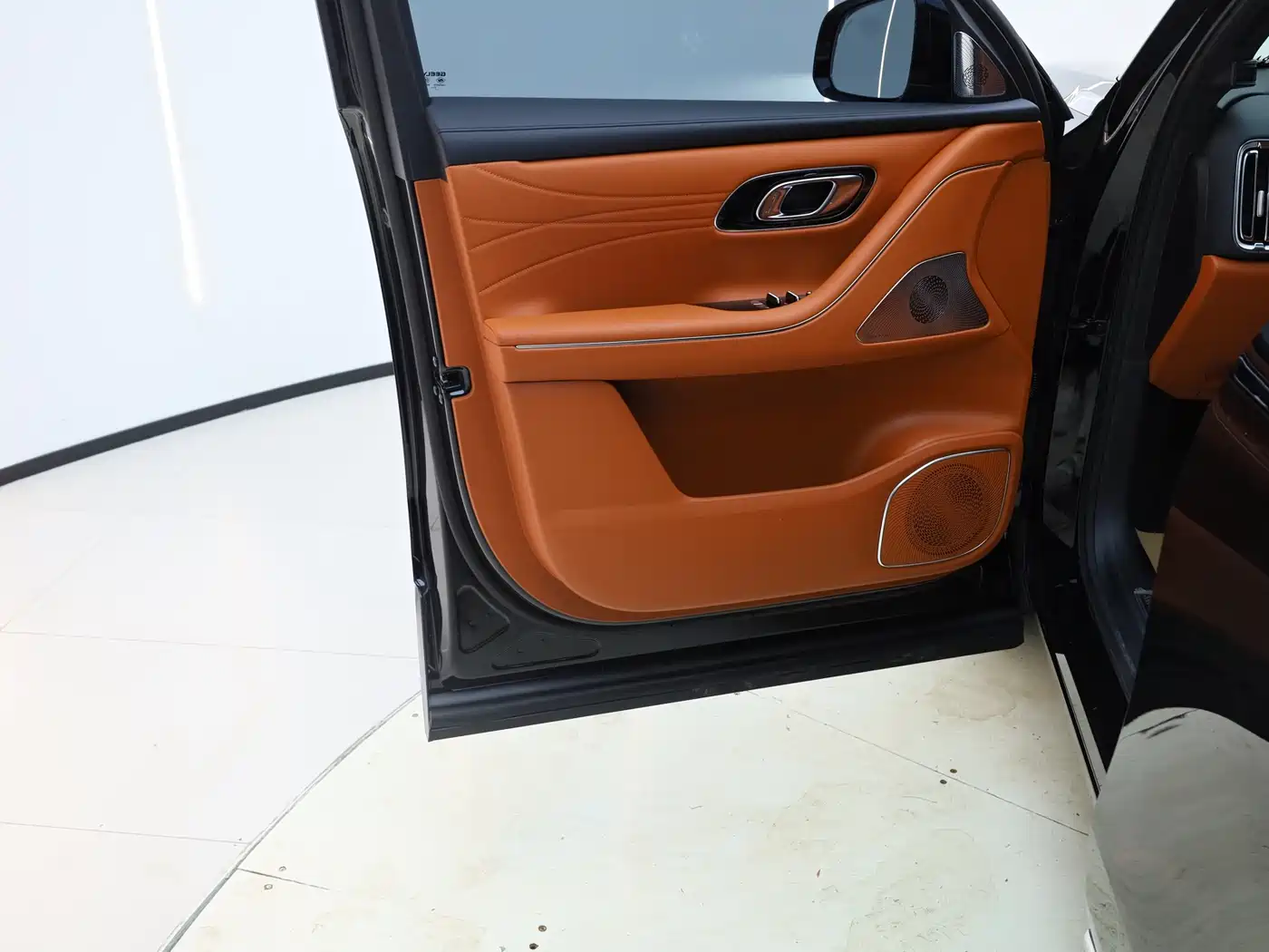 Geely Galaxy Galaxy M9 2025 Base Model фото 5