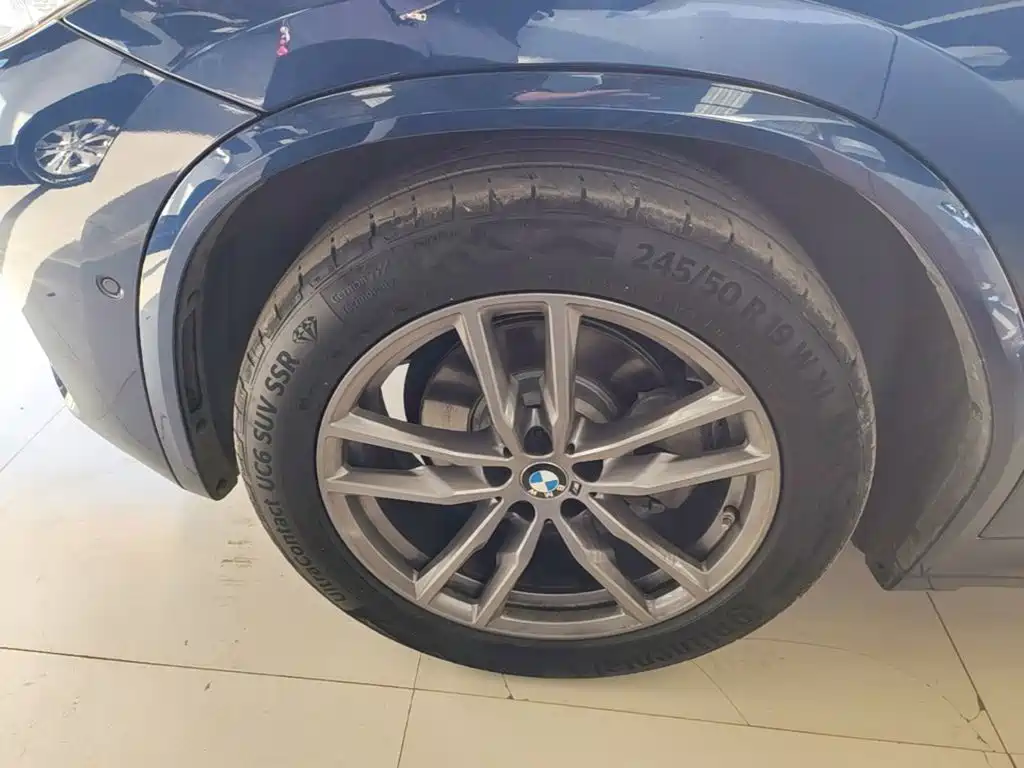 Фото 23 - BMW X3