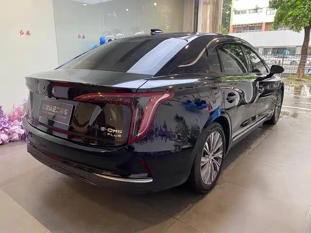 Hongqi E-QM5 2024 560km PLUS — фото 4