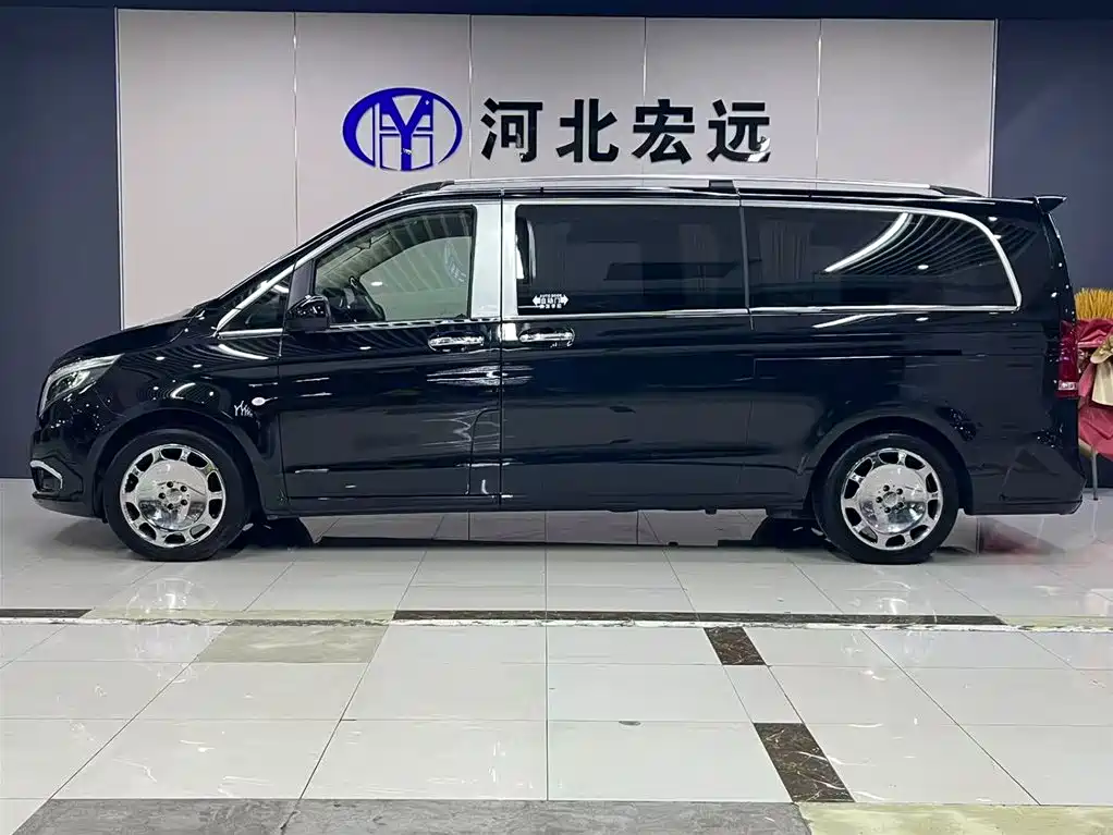 Mercedes-Benz Vito 2018 2.0T Business Edition China VI фото 3