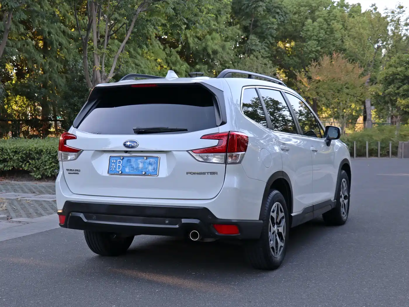 SUBARU FORESTER