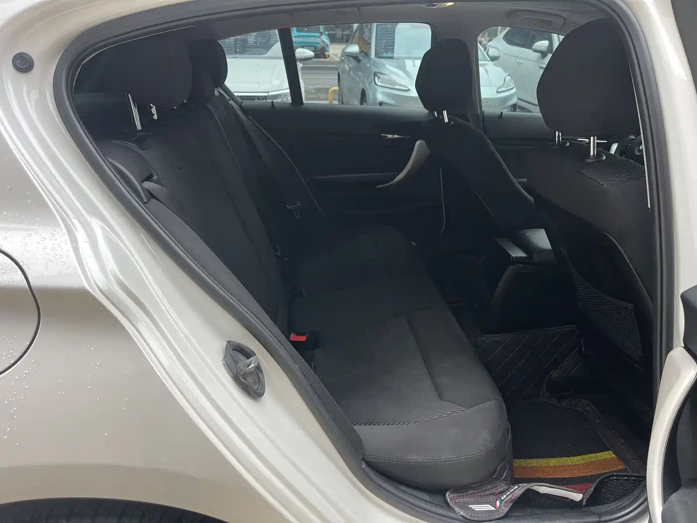 BMW 1 Series (Import) 2016 118i Leading фото 7