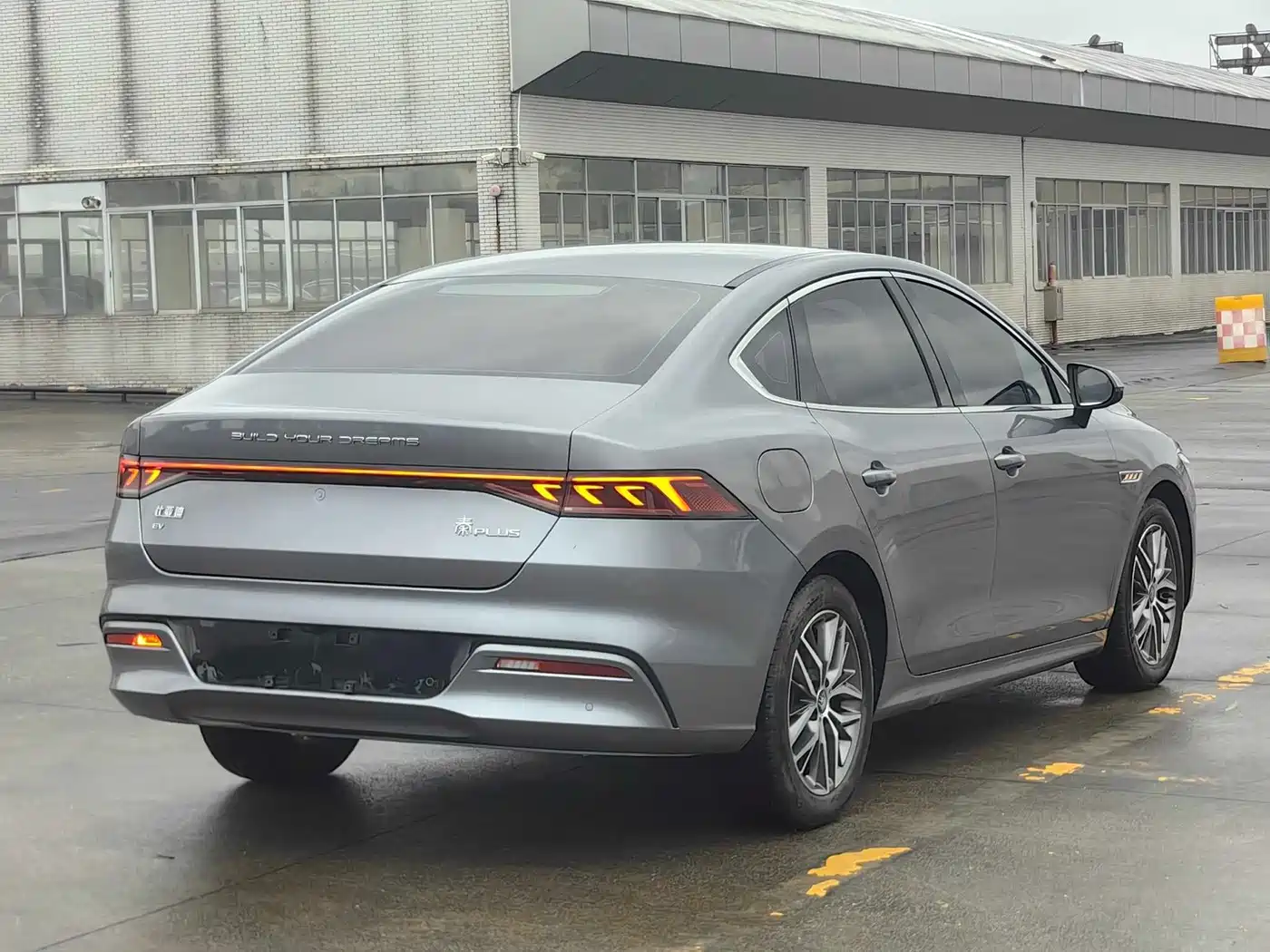 BYD Qin PLUS 2021 2021 EV 500KM Premium Model