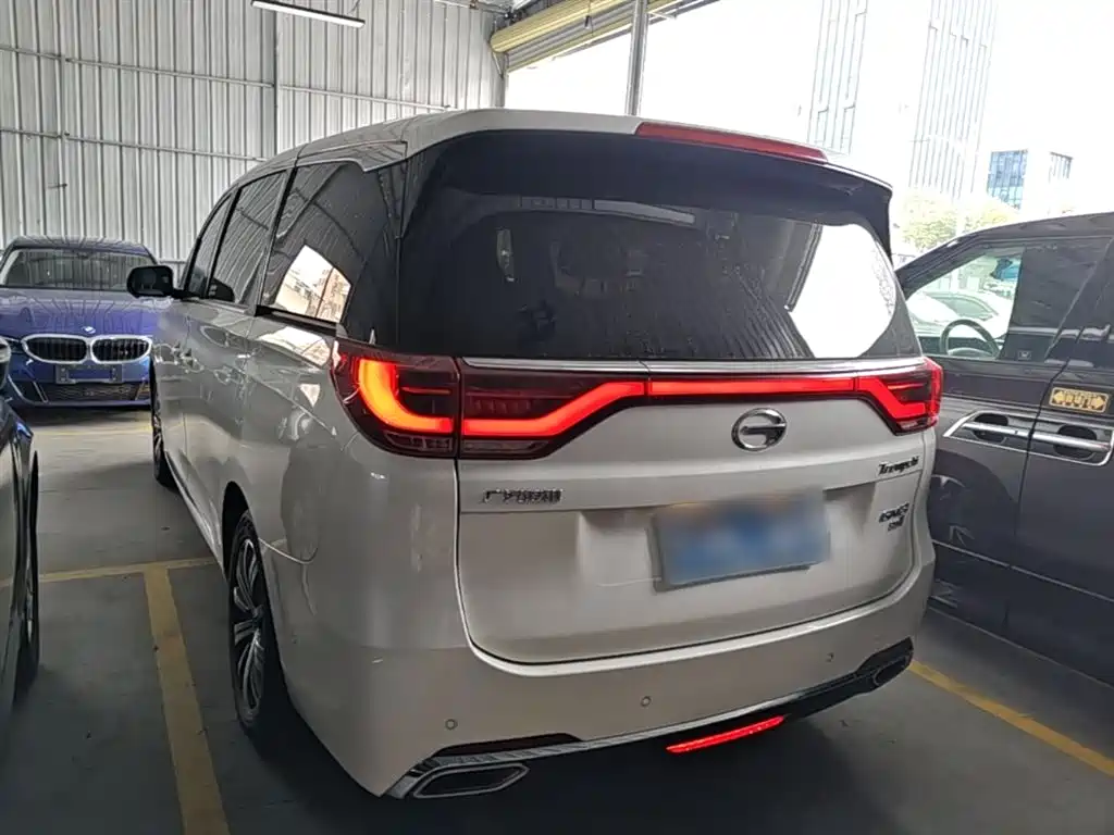 GAC Trumpchi Trumpchi M8 2018 320T Flagship Edition фото 5