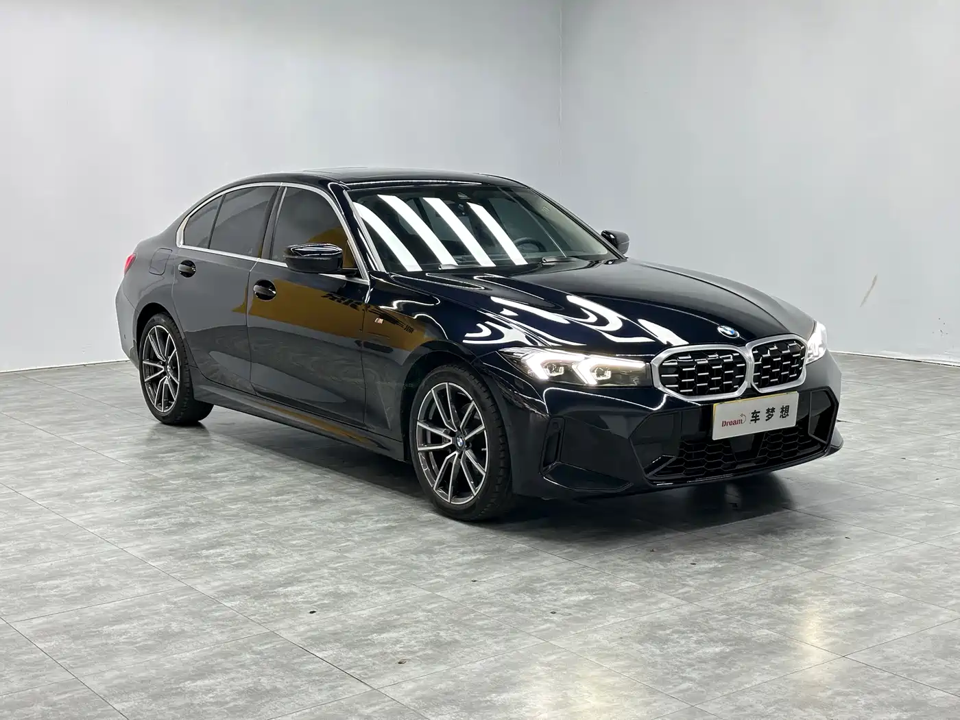 BMW 3 Series 2025 325i M Sport Package фото 3