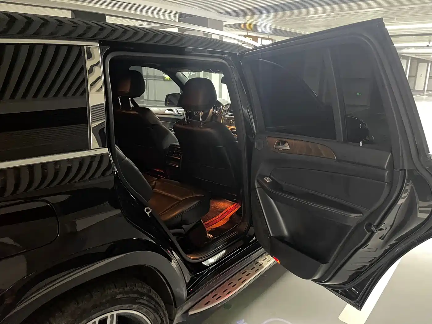 Mercedes-Benz GLS 2017 GLS 400 4MATIC Fashion фото 17