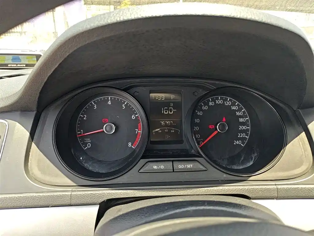 Volkswagen Lavida 2017 1.6L Automatic Trend Edition фото 12
