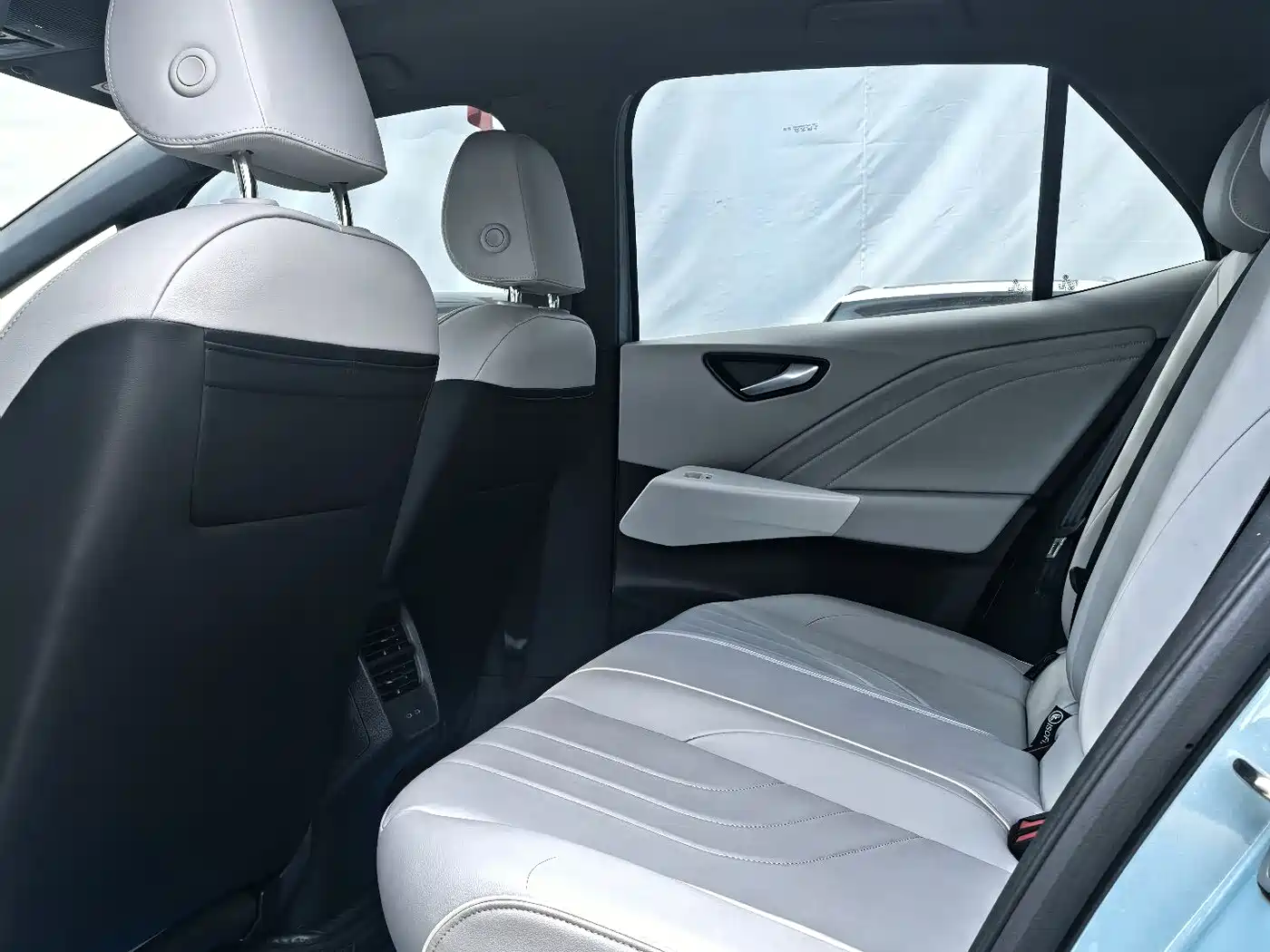 Volkswagen ID.3 2025 Smart Ultimate Intelligent Edition фото 6