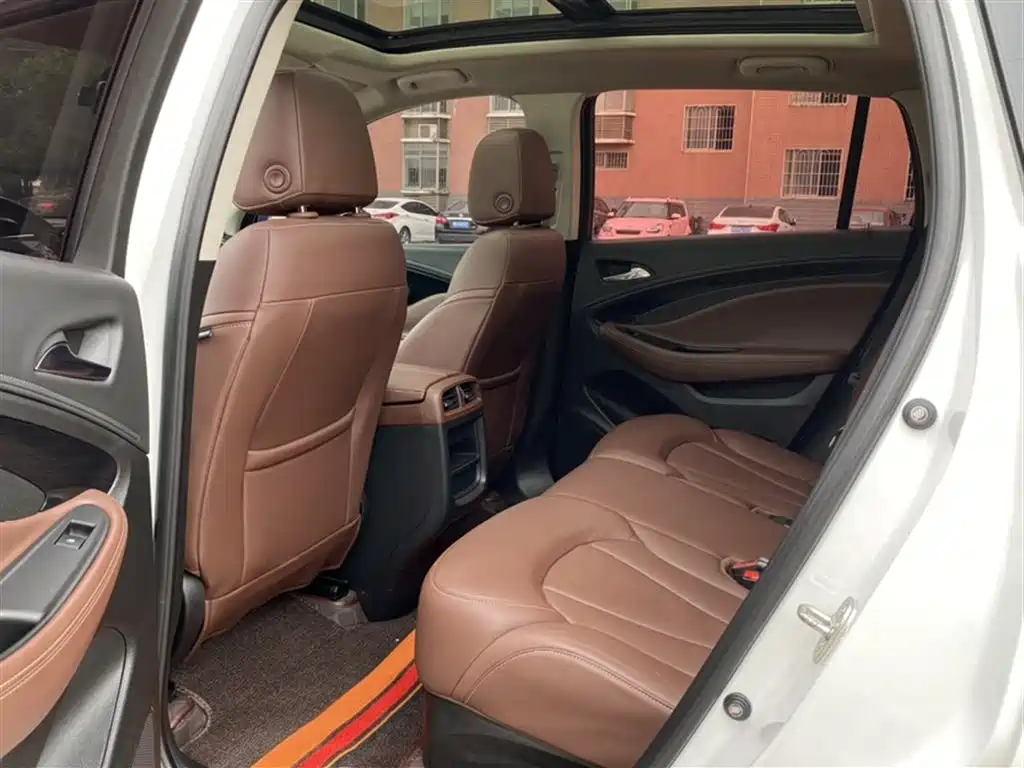 Buick Envision Plus 2018 20T 2WD Luxury фото 17