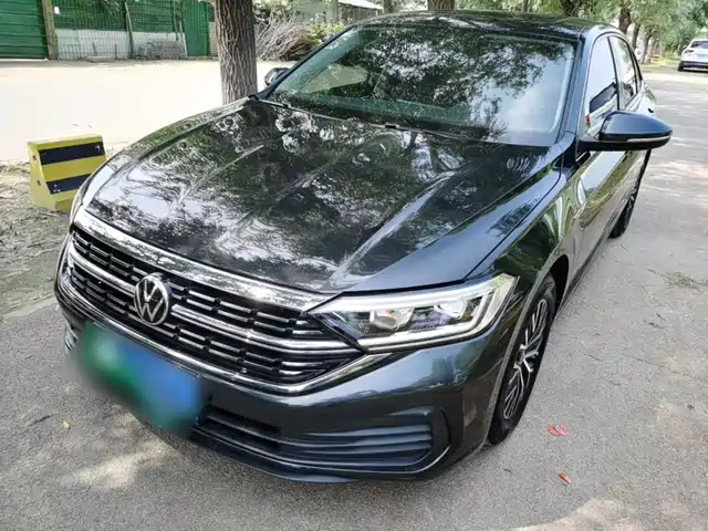 Volkswagen Sagitar 200TSI DSG, Полёт