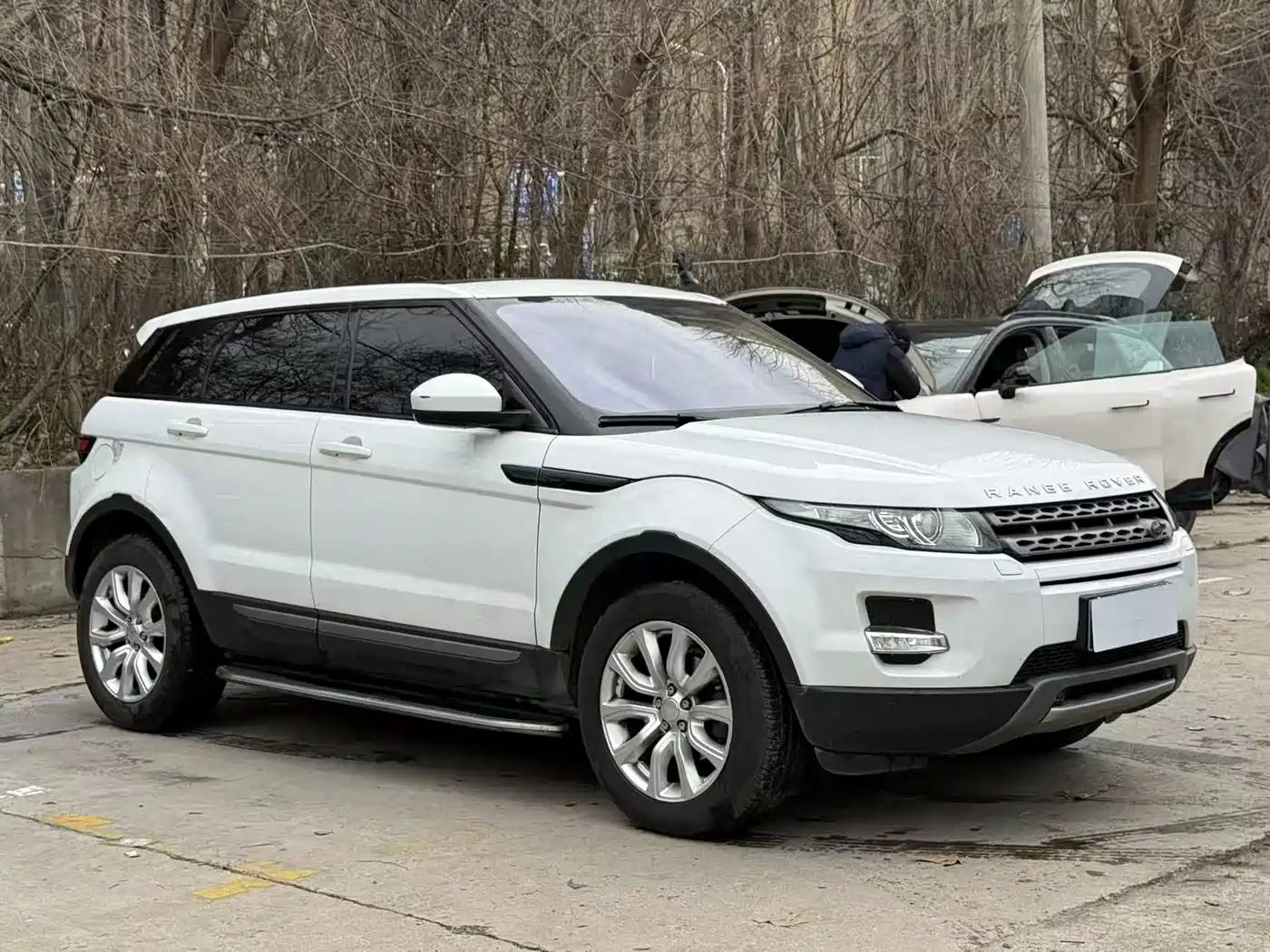 Land Rover Range Rover Evoque 2015 2.0T 5-Door Fashion Edition
