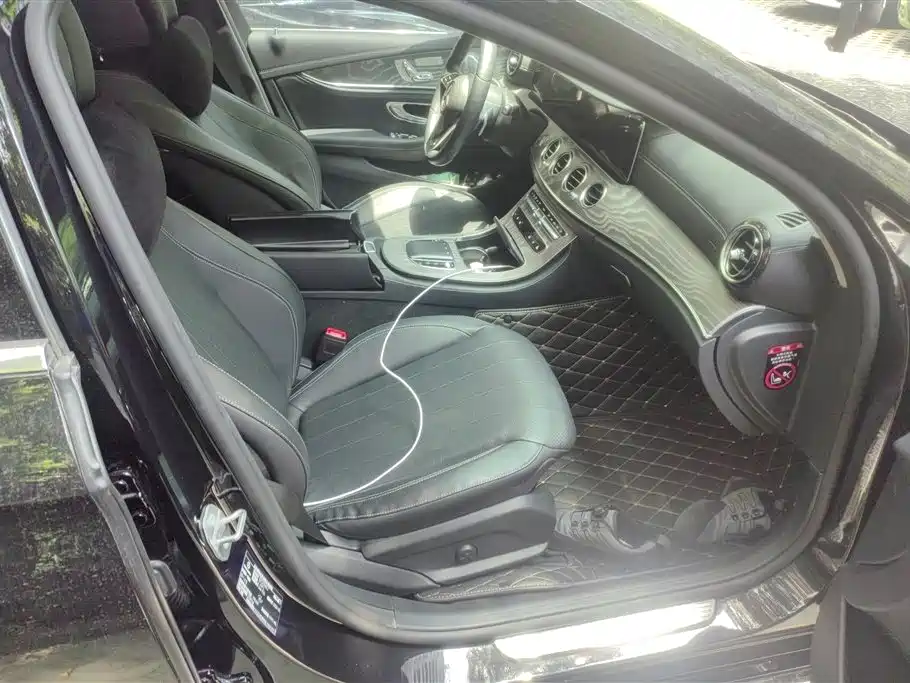 Mercedes-Benz E-Class 2021 E 300 L Luxury фото 8