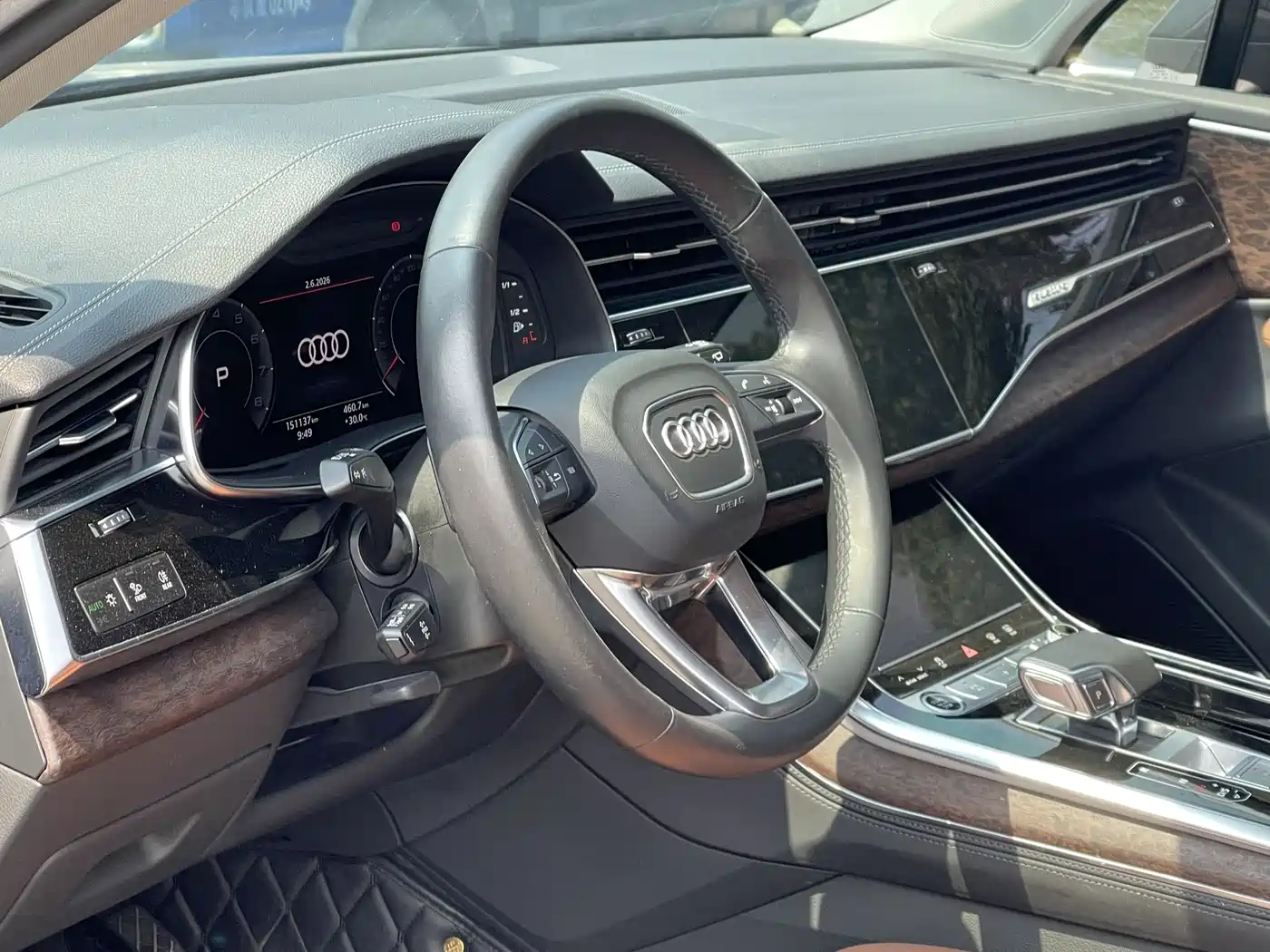 AUDI Q7