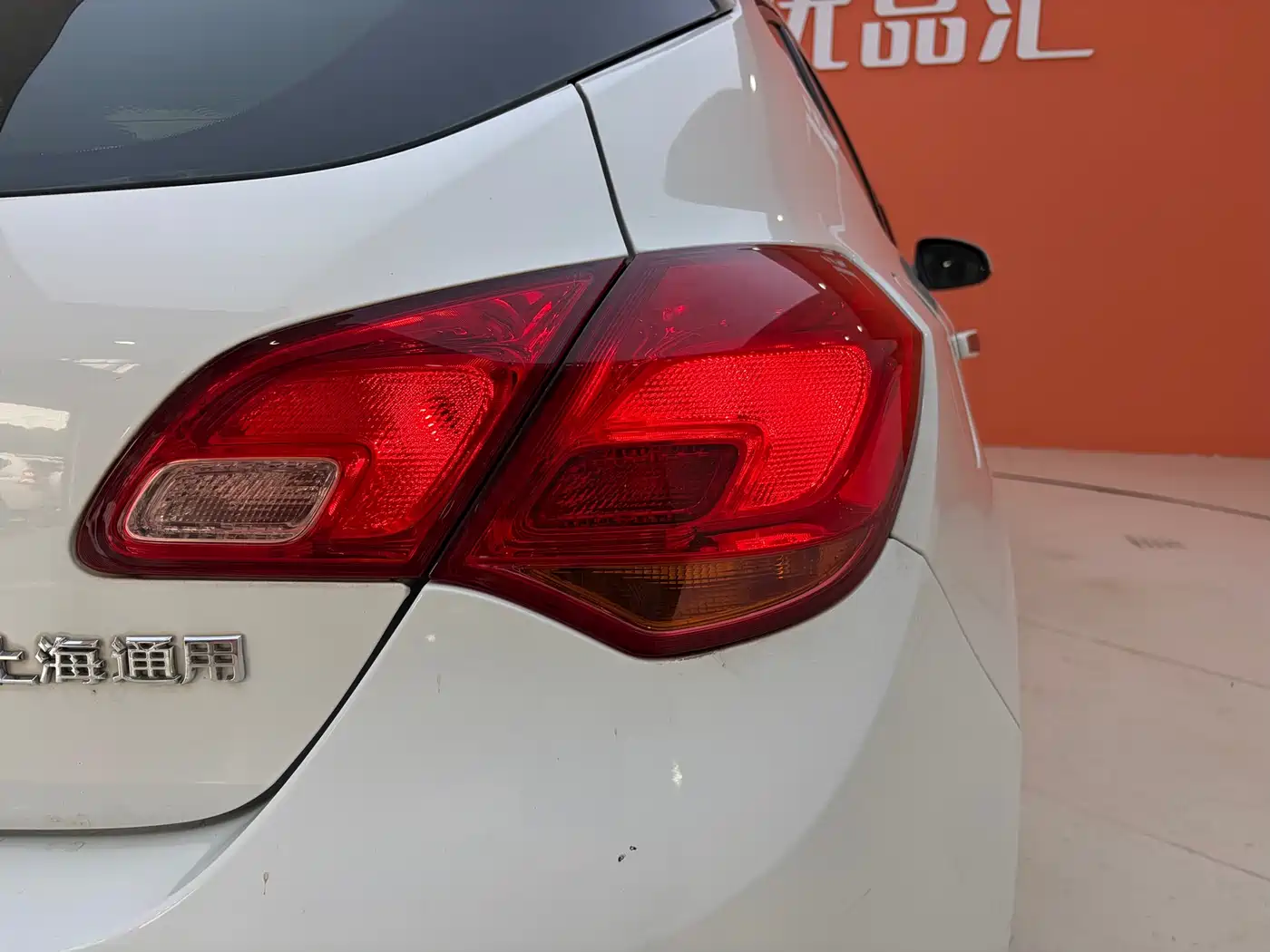 Buick Excelle 2014 XT 1.6L Automatic Fashion фото 12
