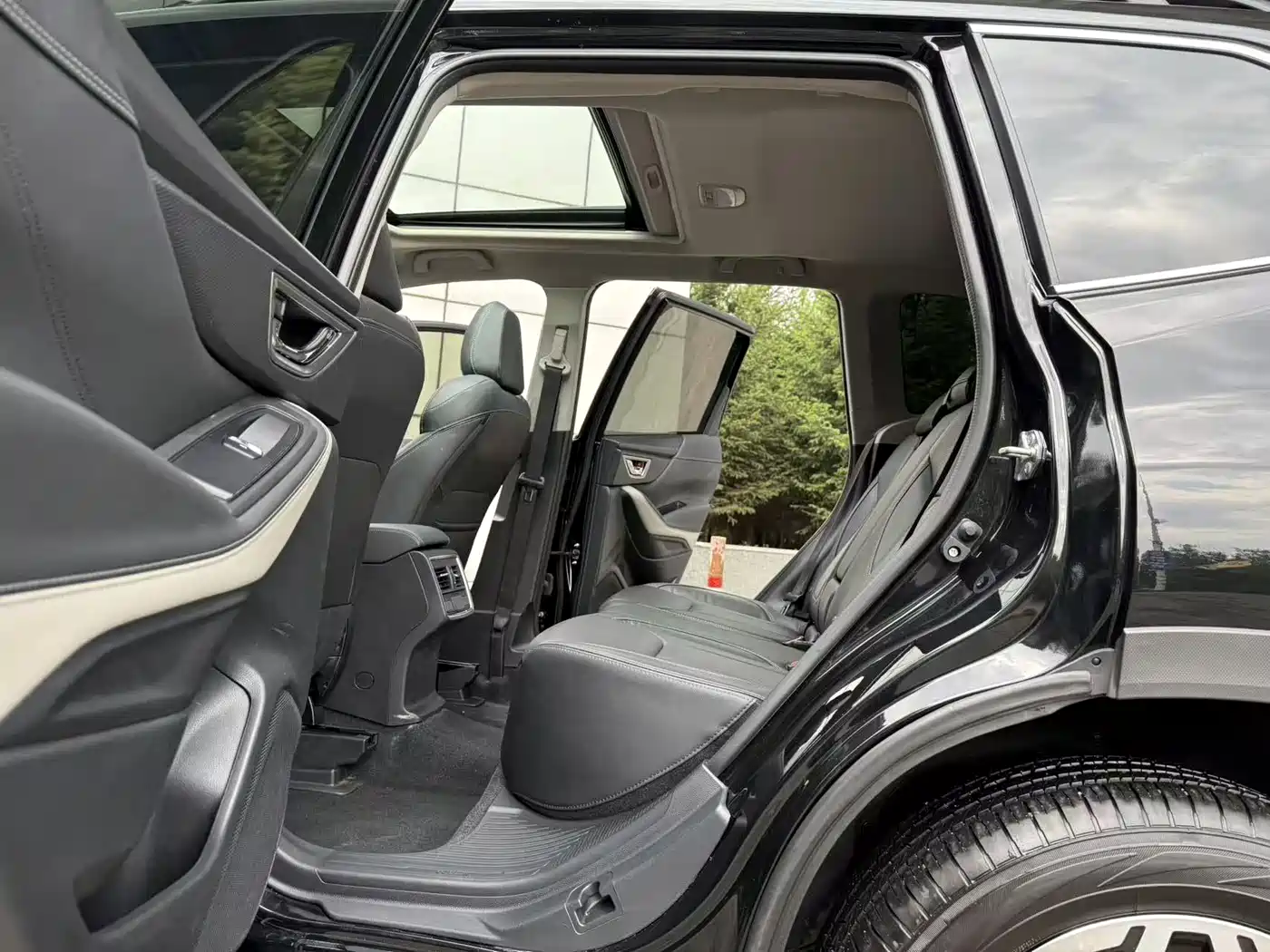 Subaru Forester 2022 2.0i AWD Luxury Edition with EyeSight фото 11