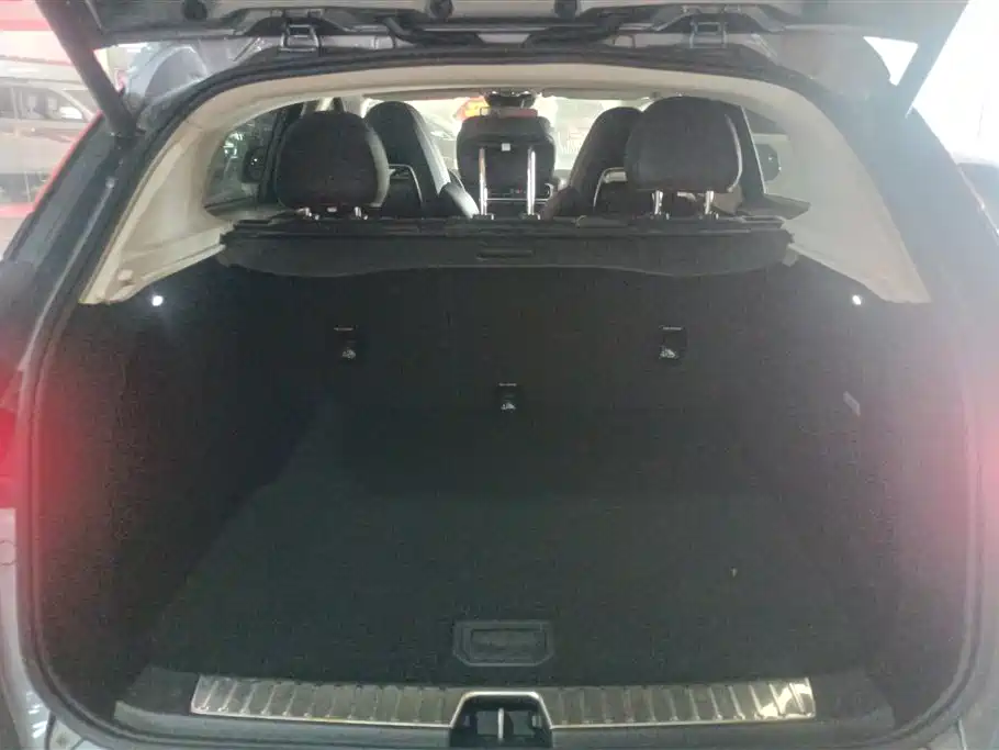 Lynk & Co 01 2019 2.0T 2WD Pro Edition China V фото 4