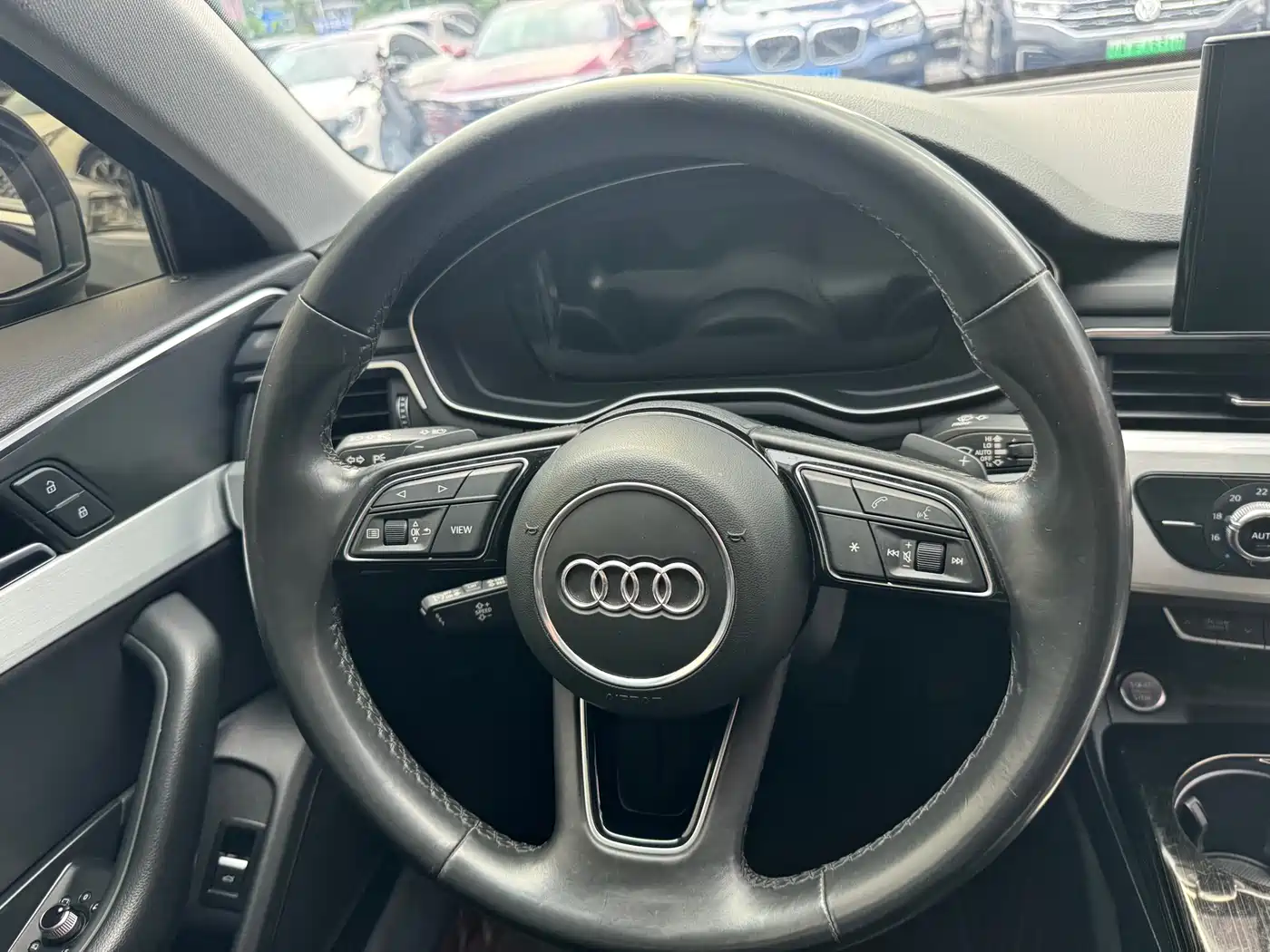 Audi A4L 2022 40 TFSI Luxury Dynamic фото 13
