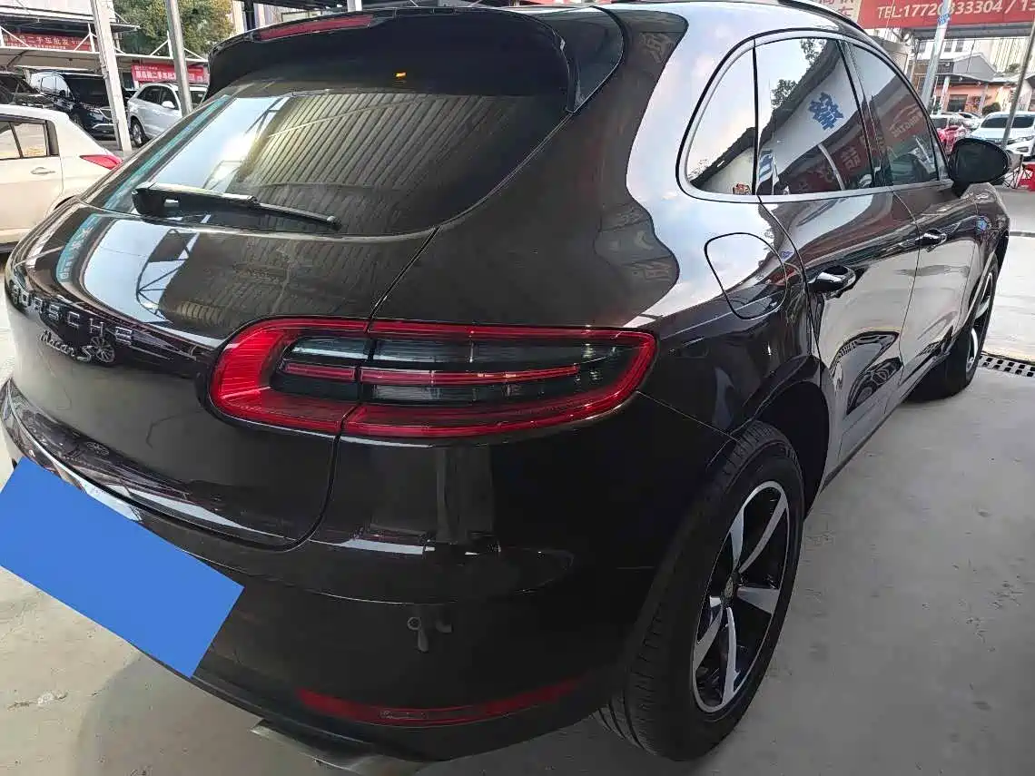 Porsche Macan 2017 Macan 2.0T фото 15