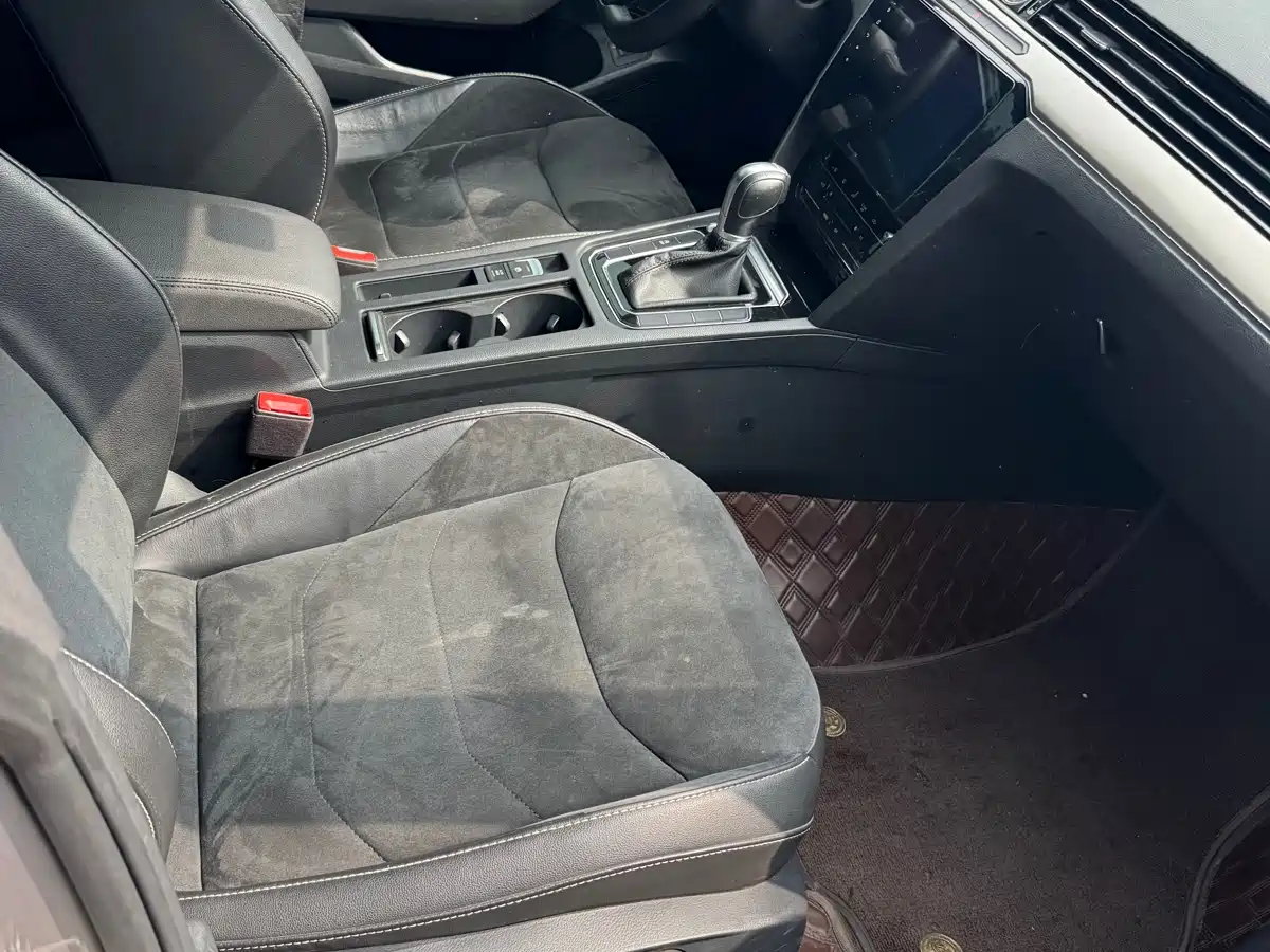 Volkswagen FAW-Volkswagen CC 2020 330TSI Elegance Version China VI фото 16