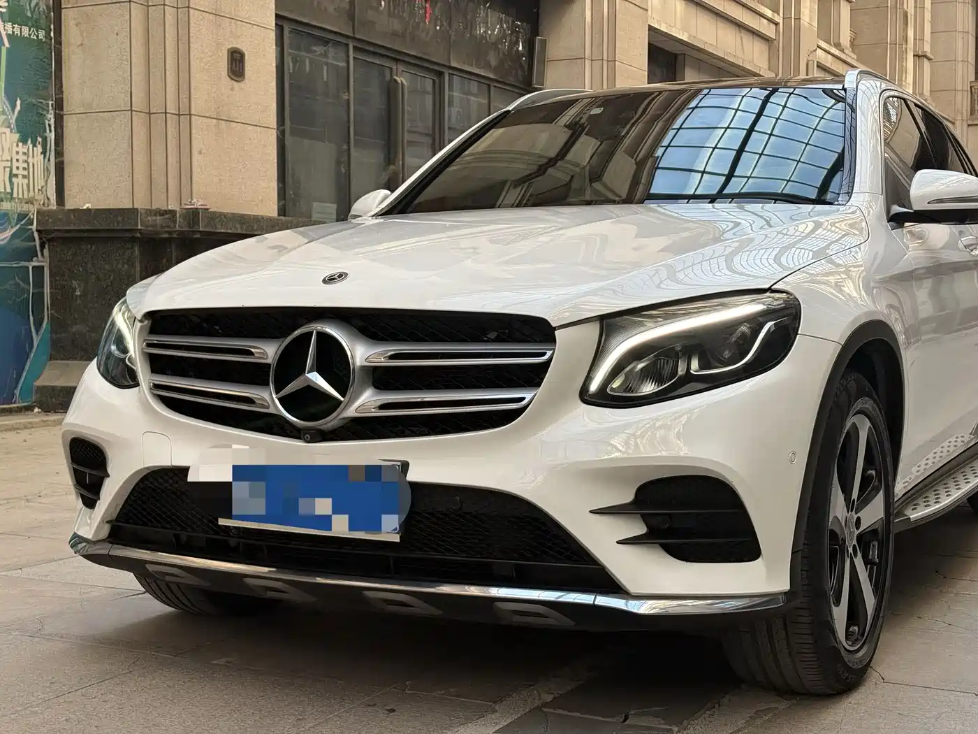 Mercedes-Benz GLC 2019 GLC 260 4MATIC Dynamic фото 4