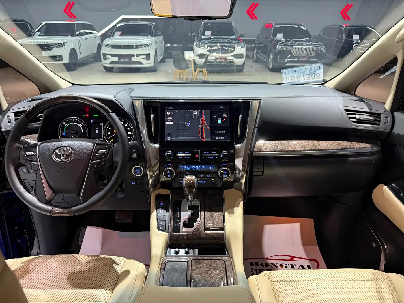 Toyota Vellfire 2021 Crown Hybrid 2.5L HV Premium Edition фото 12