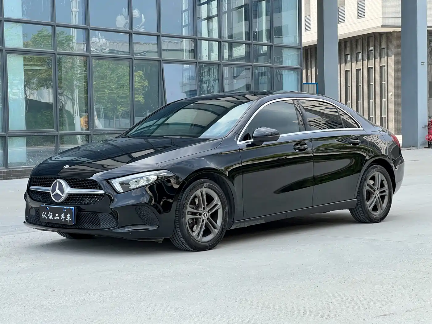 Mercedes-Benz A-Class 2019 Facelift A 200 L