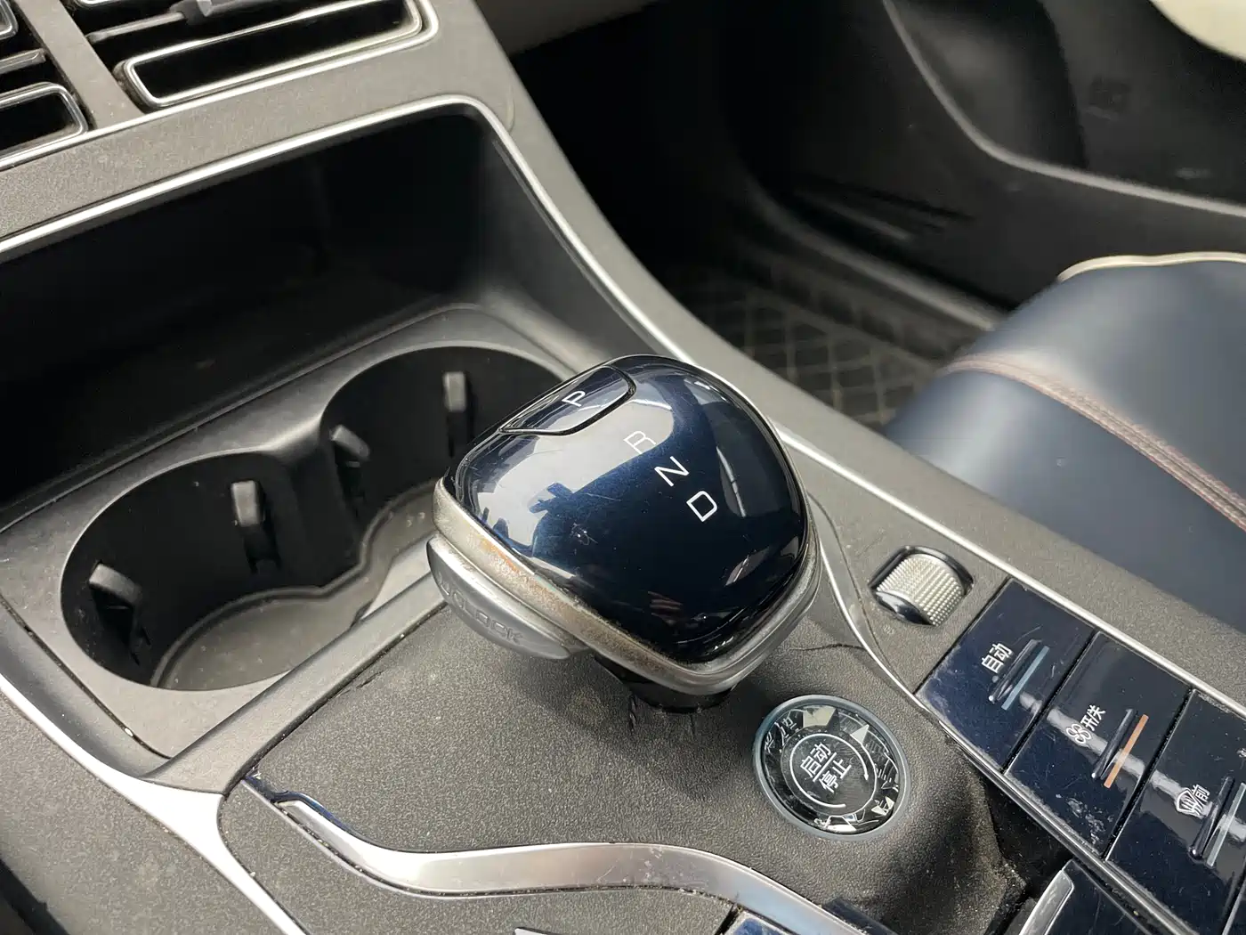 BYD Qin PLUS 2021 DM-i 120KM Flagship фото 13